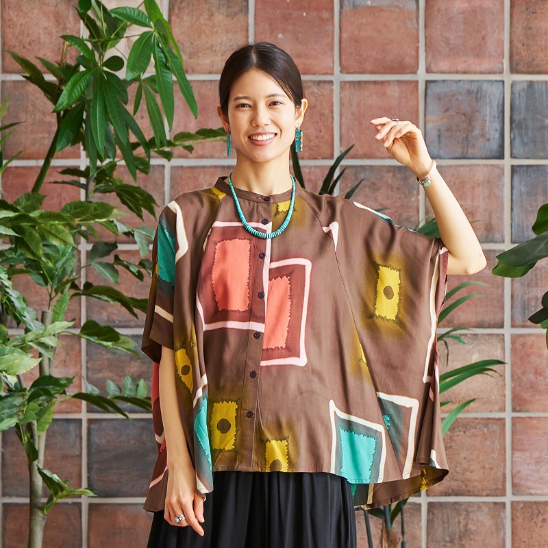 【予約販売】　レーヨン手描きブラウス　7月入荷予定