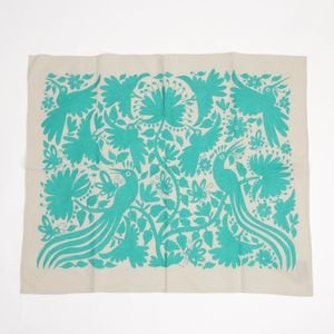 オトミ刺繍タペストリー 93cm×77cm｜マライカ公式通販