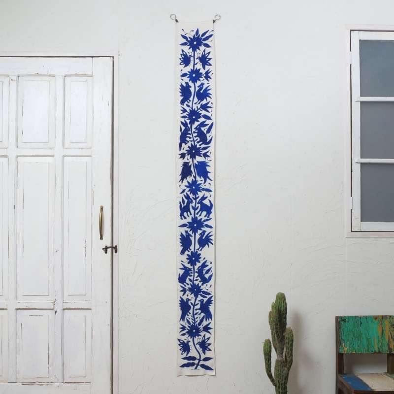 オトミ刺繍タペストリー　184cm×20.5cm