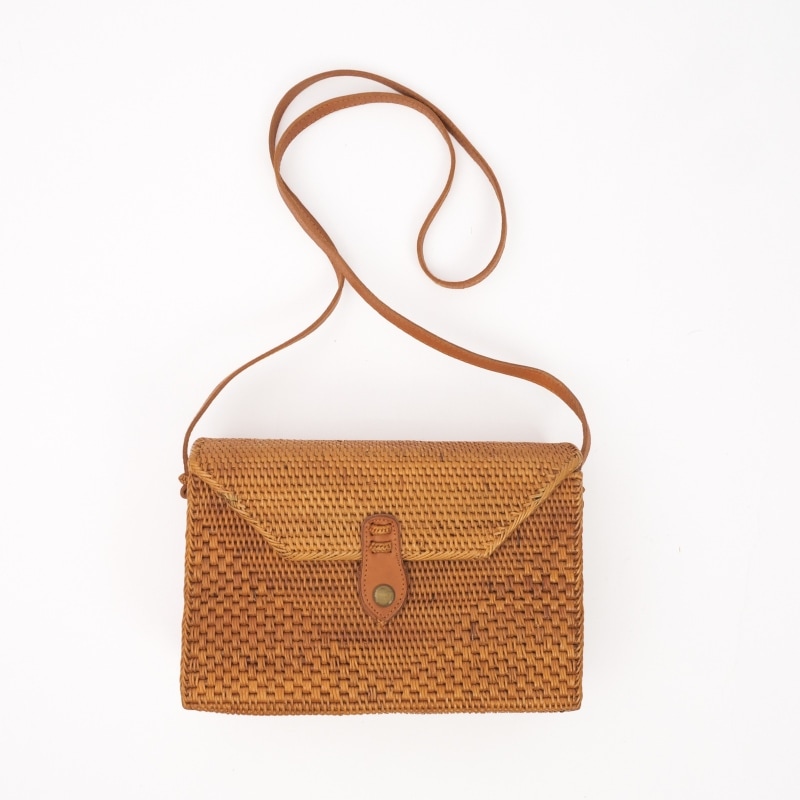 【OUTLET】30%off　アタショルダーバッグ M