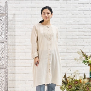 予約販売】 コットンザリ刺繍前開きワンピース 10月入荷予定｜マライカ
