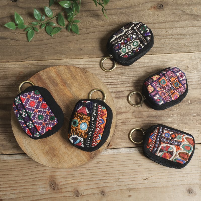 ミラーワーク刺繍｜インドの民芸品｜マライカ公式通販