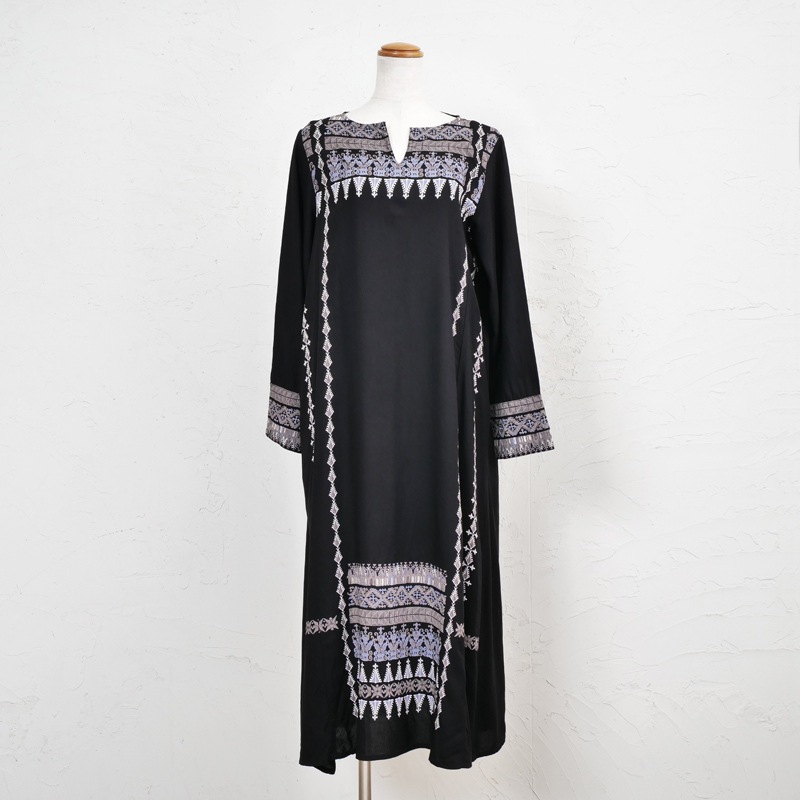 30%OFF パレスチナプリント長袖ワンピース｜マライカ公式通販