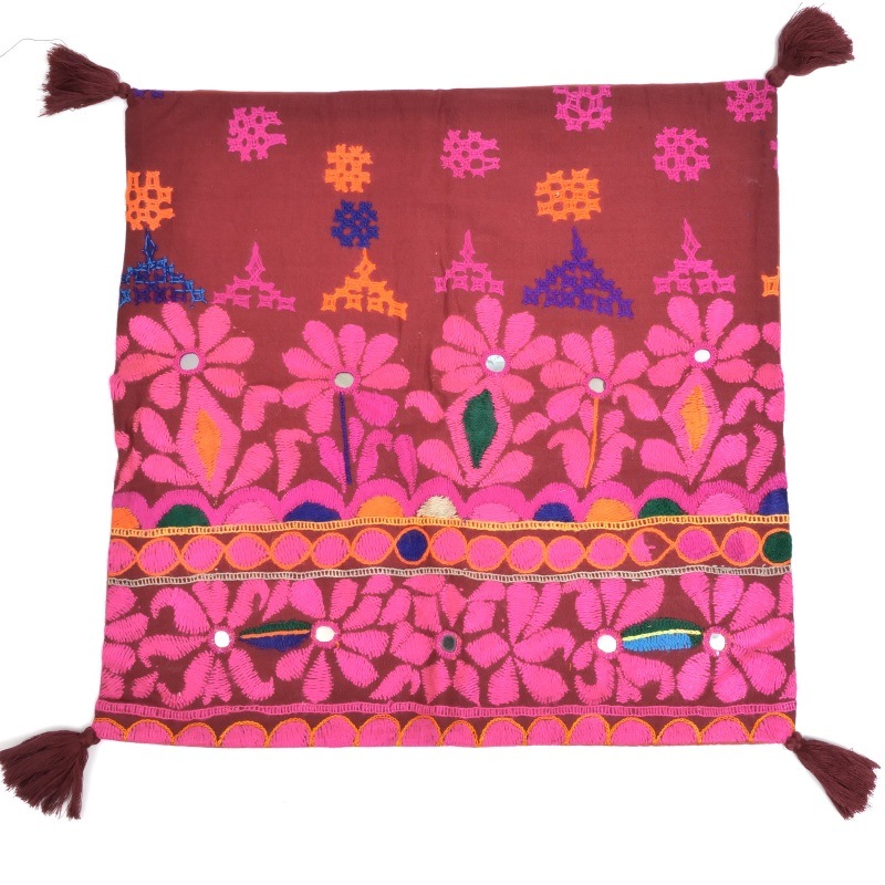 ラバリ刺繍古布クッションカバー 45cm×45cm【メール便可】 インド