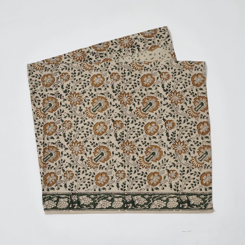 バグループリントカフェカーテン 45cm×100cm 【メール便可】｜マライカ