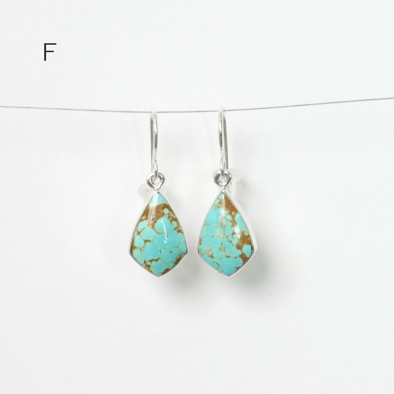 ストーンウィーバー ターコイズ ピアス｜マライカ公式通販