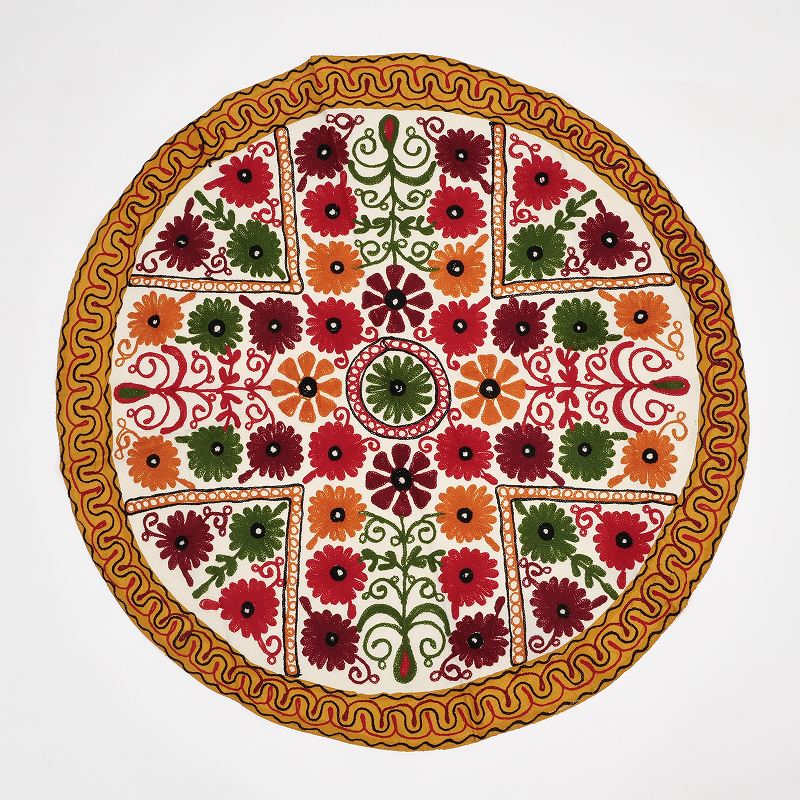 アリ刺繍 ラウンドクロス 80cm【メール便可】｜マライカ公式通販