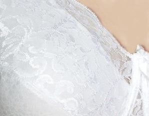 【乳がん】【摘出】 ブラ： レースホワイト ワイヤー無し