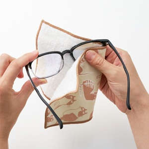 【メガネ拭き】ハンカチメガネクロス ドチモ 12X23:ねこ