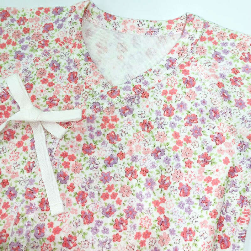 【未熟児】【低出生体重児】【低体重】用 コンビ肌着：小花柄