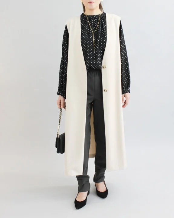 select item】】とろみ素材Vネックロングジレ | トップス