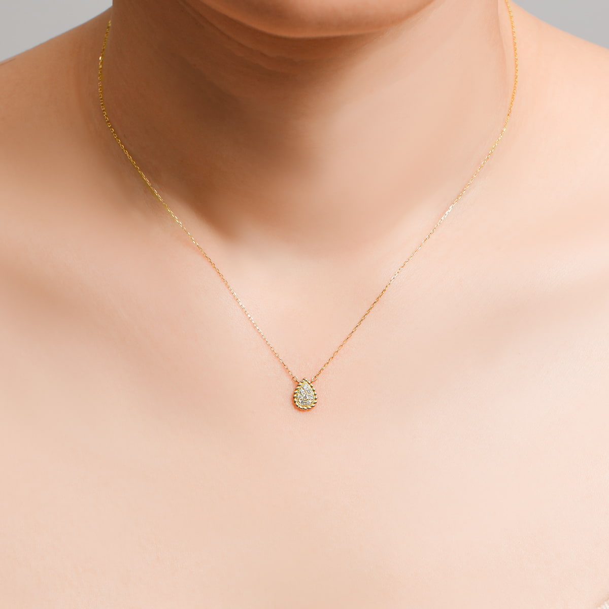 ダイヤモンド ネックレス パヴェドロップ /b0519da ジュエリー