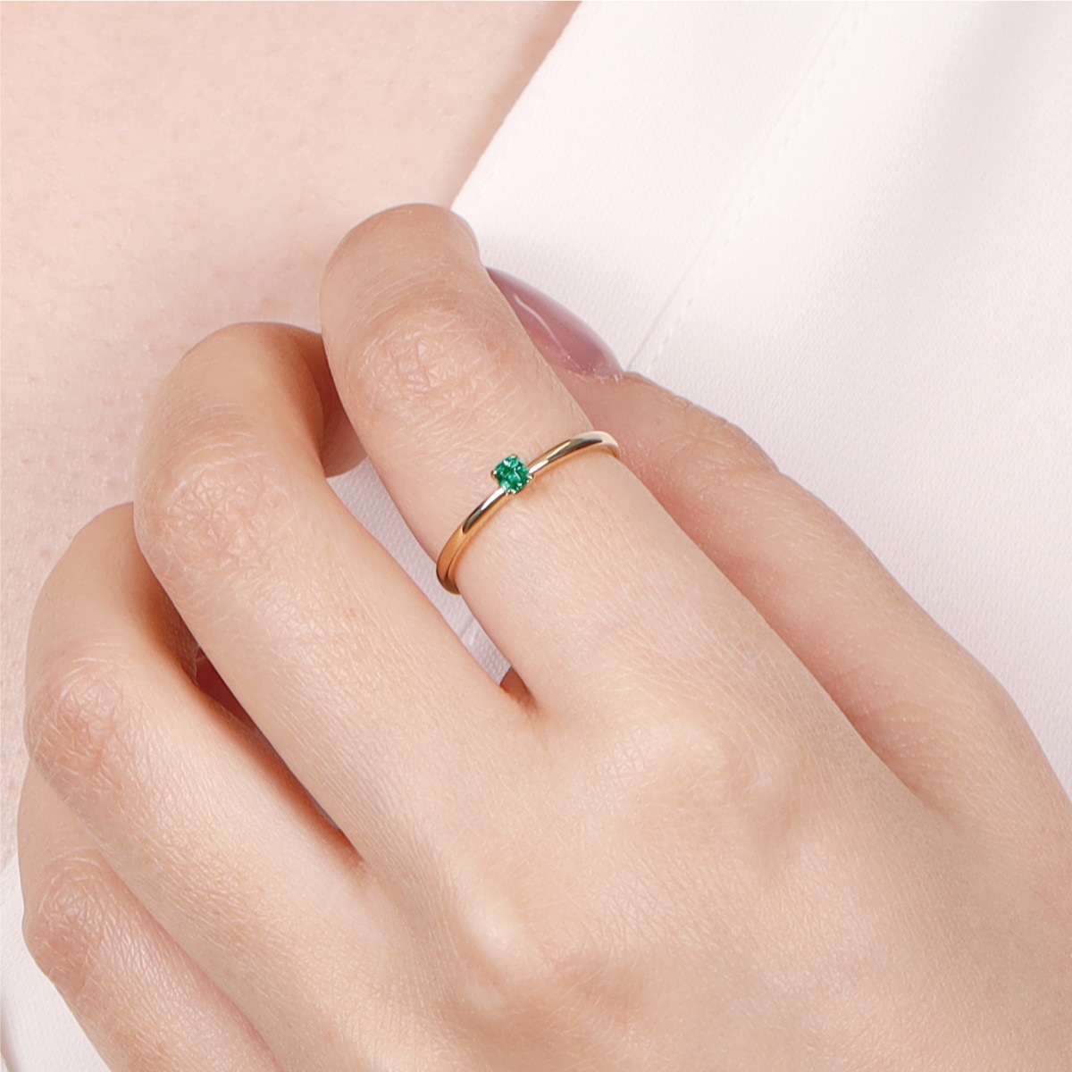 エメラルドカットソリティア レールアーム リング RI367