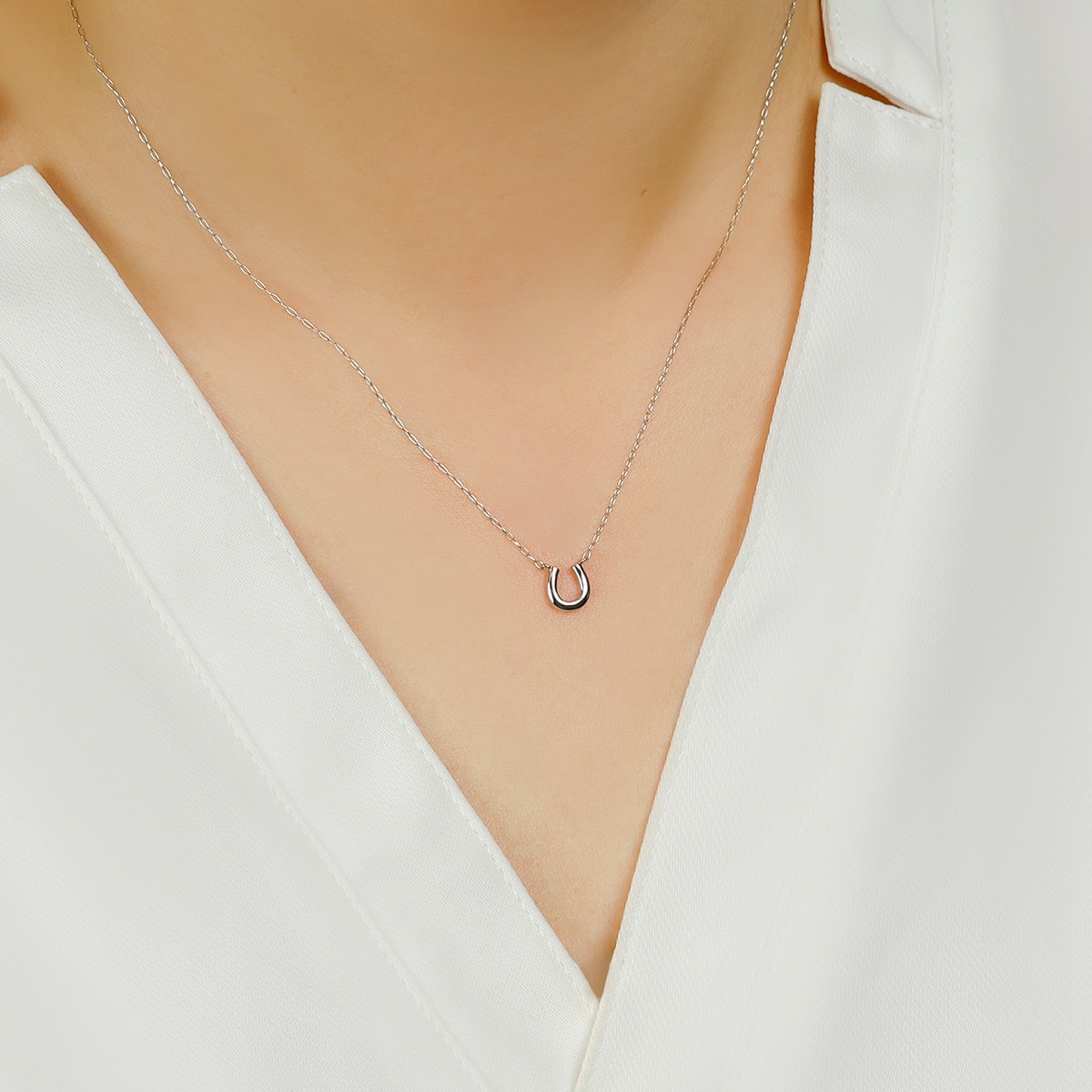 accessories mau アクセサリーマウ　ダイヤ　ネックレス accessories mau スクエアダイヤモンドネックレス ｜くらすこと