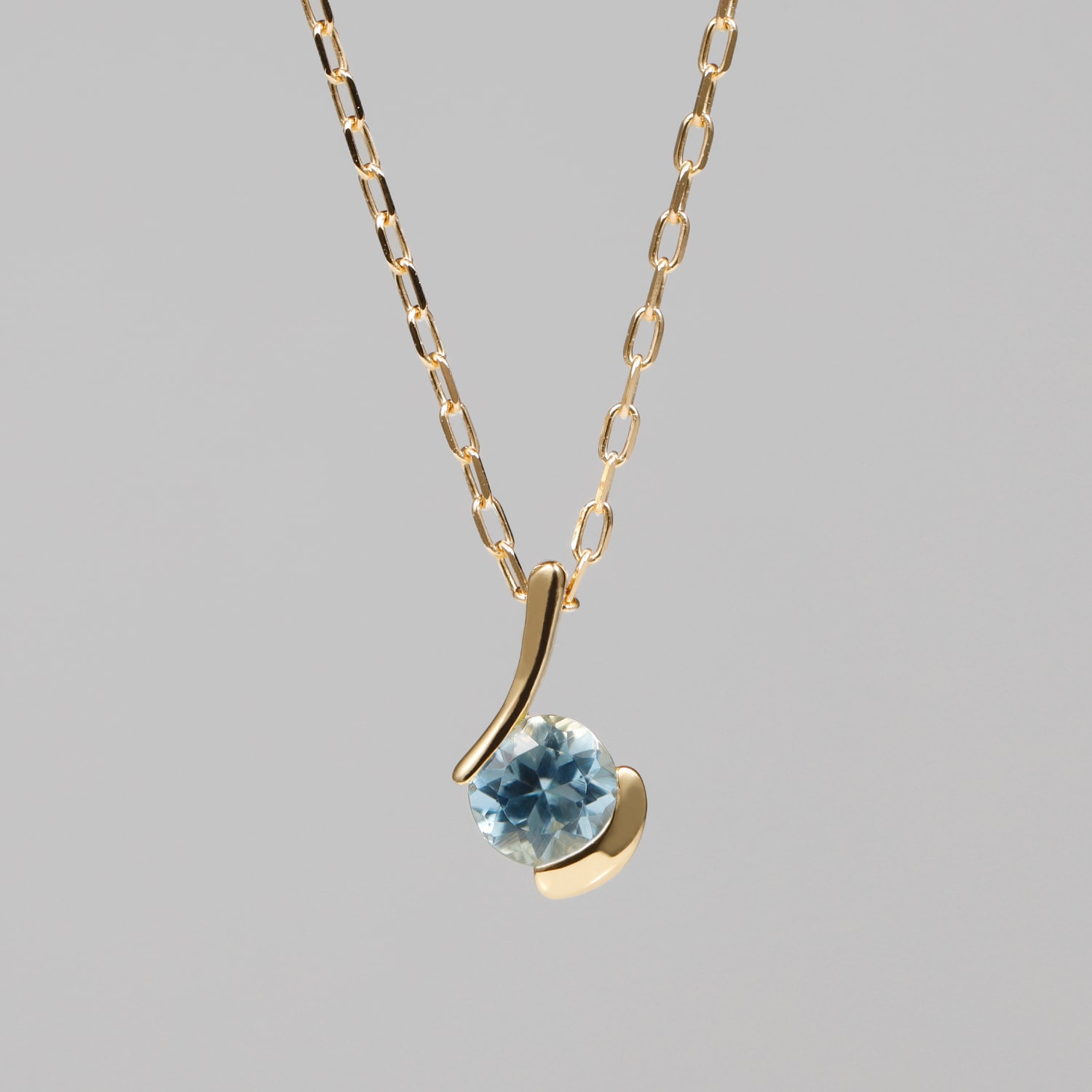 9_000000000737.jpg?1758184731