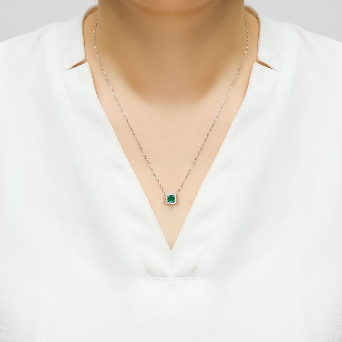 HIRAMATSU JEWELRY エメラルド ネックレス K18 エメラルド＆ダイヤモンドのネックレス ~Ello Lilas~ 5月誕生石