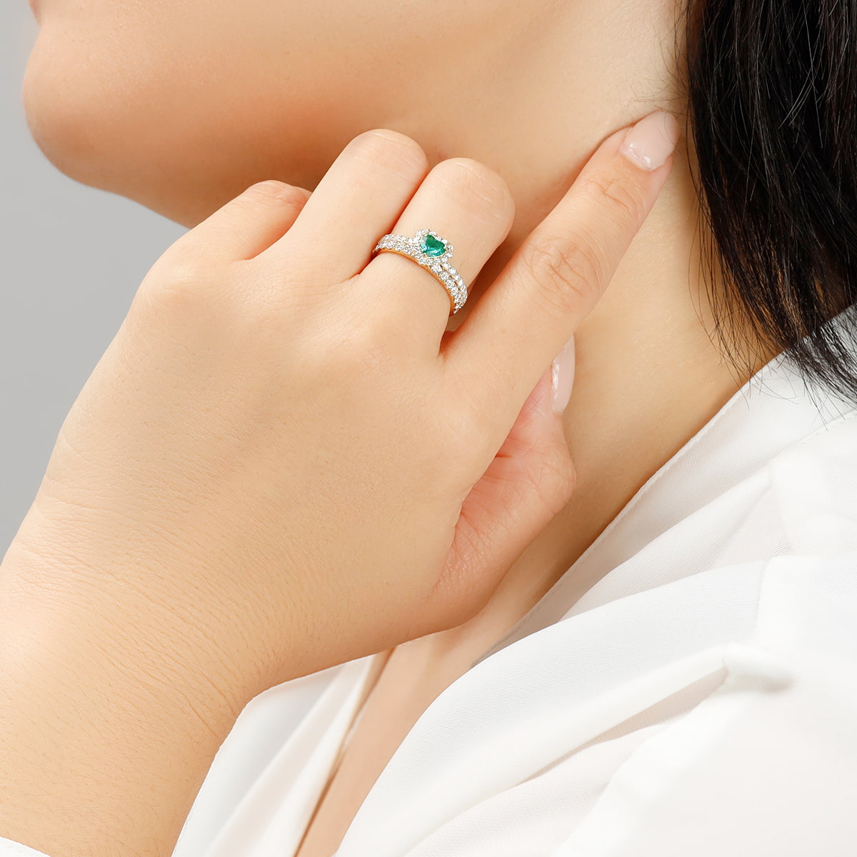 11月14日 20:00発売｜K18 エメラルド リング ハート /s0656emyg