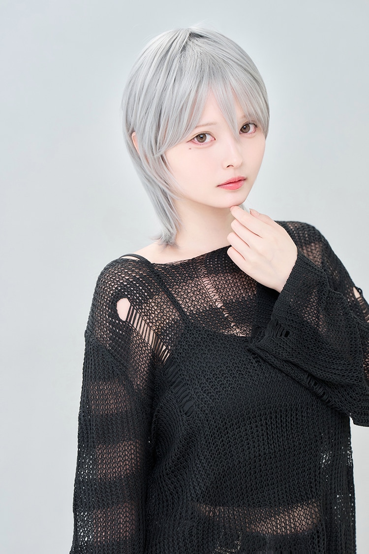 【即日発送】シルバーアッシュショートウルフウィッグ《フルウィッグ》【Malymoon/マリームーン】【wg22】