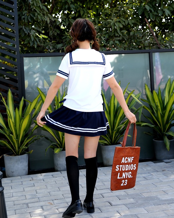 取り寄せ】JK制服/半袖セーラー服女子高生（ネイビー/ホワイト