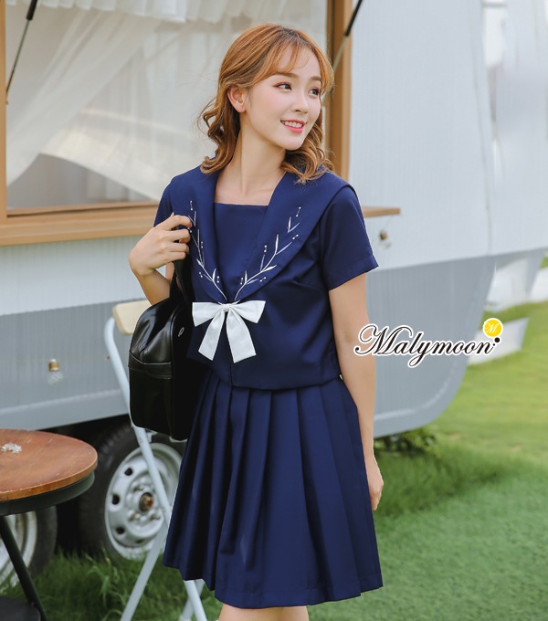 【即日発送】JK制服/半袖セーラー服女子高生（ネイビー）《ハロウィンコスプレ3点セット》【Malymoon/マリームーン】【6735】