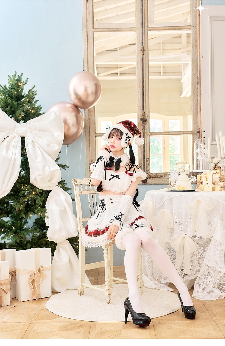 【予約-11月下旬頃より順次発送予定】【中村里砂&藤咲凪着用】ミルクニットフレーズたれ耳サンタドレス《クリスマスコスプレ7-8点セット》【CS25061】【CS25079】