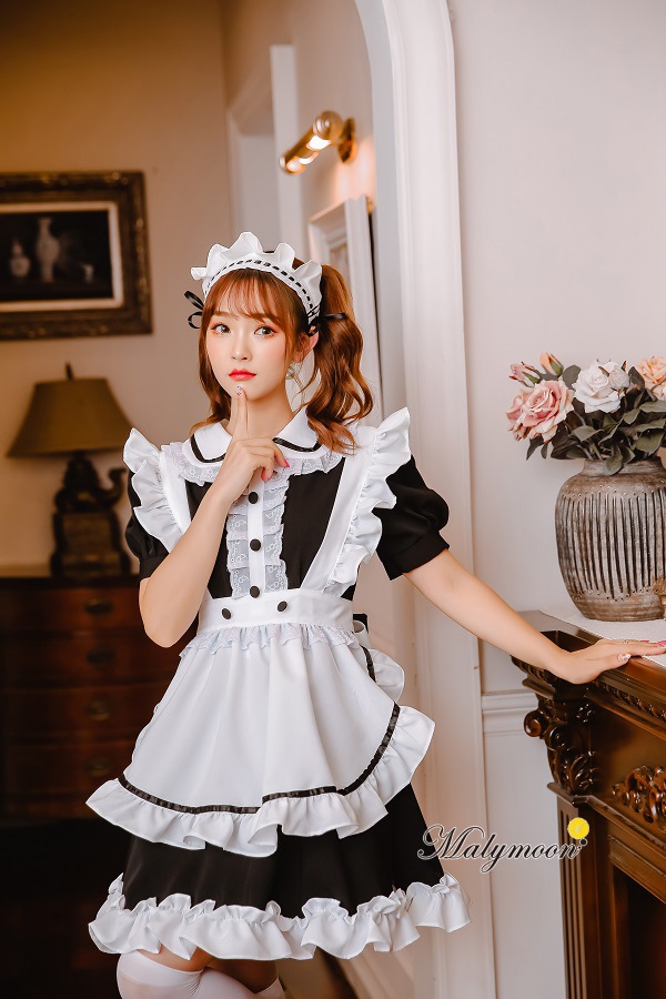 【取り寄せ】【レビュー投稿で白ニーハイプレゼント】完全受注オーダー高級メイド服《かわいいコスプレ4点セット》【odr8122】