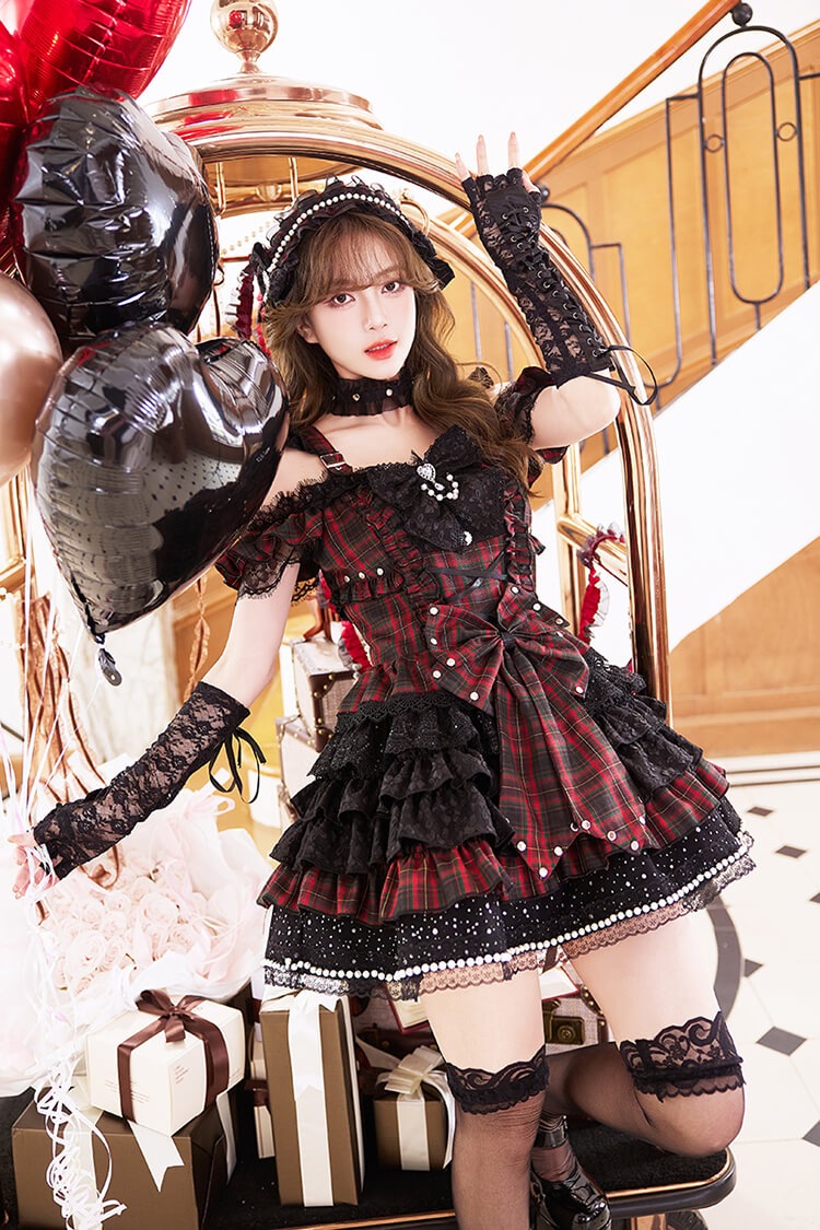 【予約-5月中旬頃より順次発送予定】スタッズオンゴシックドールコスチューム《オリジナルコスプレ7点セット》【Malymoon/マリームーン】【CS26026】