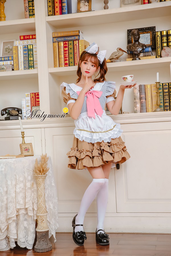 【取り寄せ】【レビュー投稿で白ニーハイプレゼント】完全受注オーダー高級メイド服《かわいいコスプレ4点セット》【odr8125】