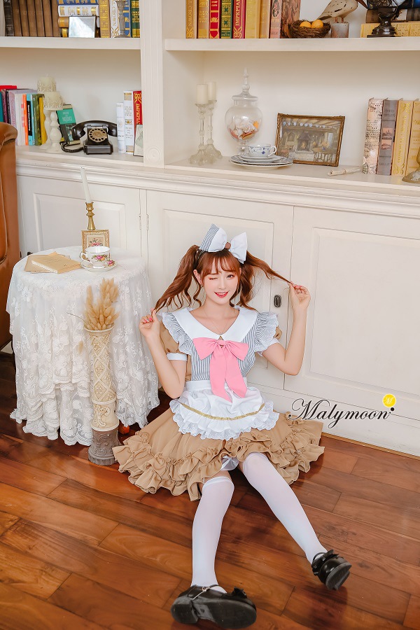 【取り寄せ】【レビュー投稿で白ニーハイプレゼント】完全受注オーダー高級メイド服《かわいいコスプレ4点セット》【odr8125】