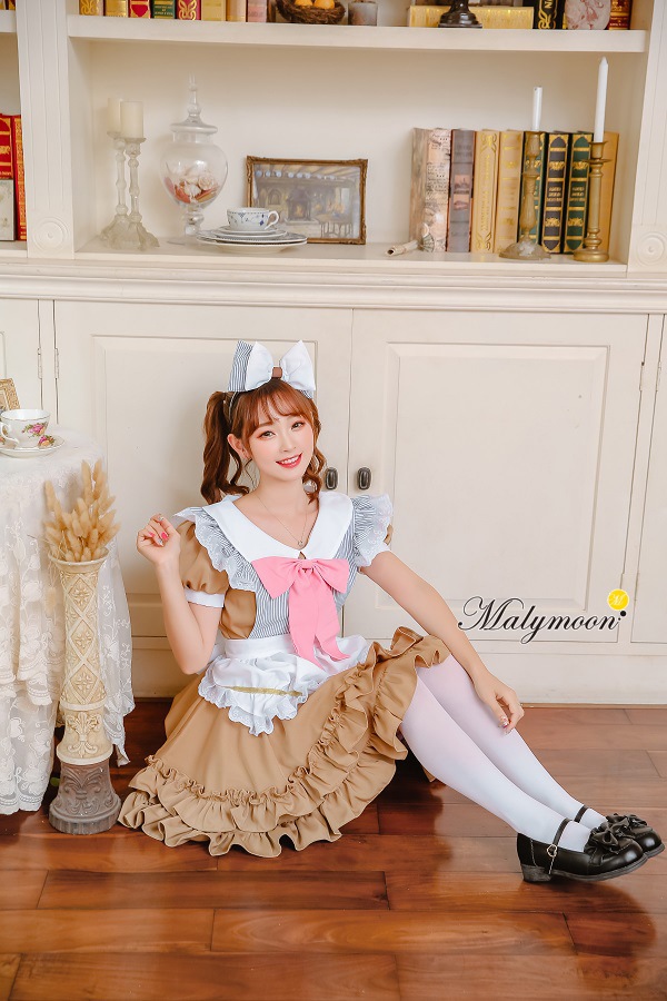 【取り寄せ】【レビュー投稿で白ニーハイプレゼント】完全受注オーダー高級メイド服《かわいいコスプレ4点セット》【odr8125】