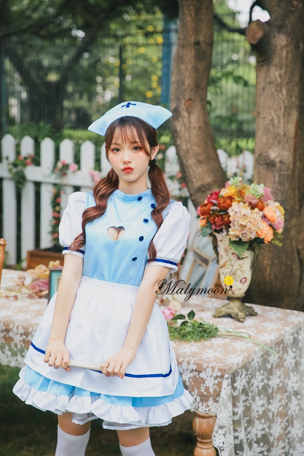 【取り寄せ】【レビュー投稿で白ニーハイプレゼント】完全受注オーダー高級メイド服《かわいいコスプレ3点セット》【odrm8152】