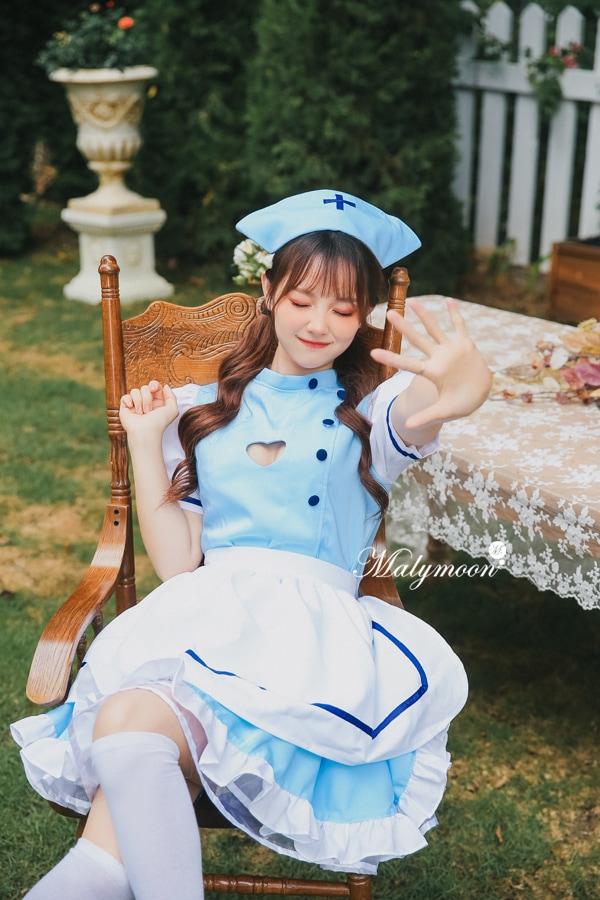 【取り寄せ】【レビュー投稿で白ニーハイプレゼント】完全受注オーダー高級メイド服《かわいいコスプレ3点セット》【odrm8152】