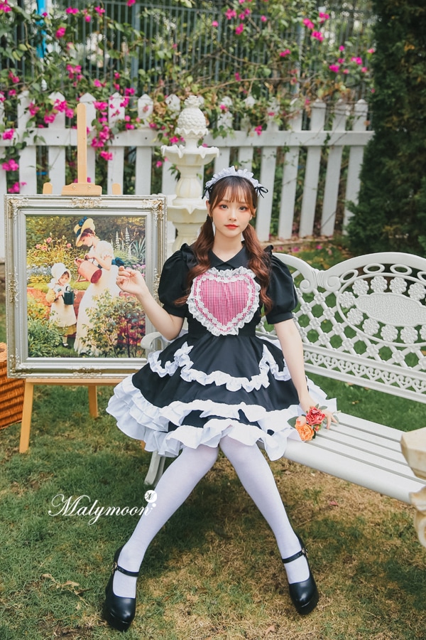 【取り寄せ】【レビュー投稿で白ニーハイプレゼント】完全受注オーダー高級メイド服《かわいいコスプレ3点セット》【odrm8153】