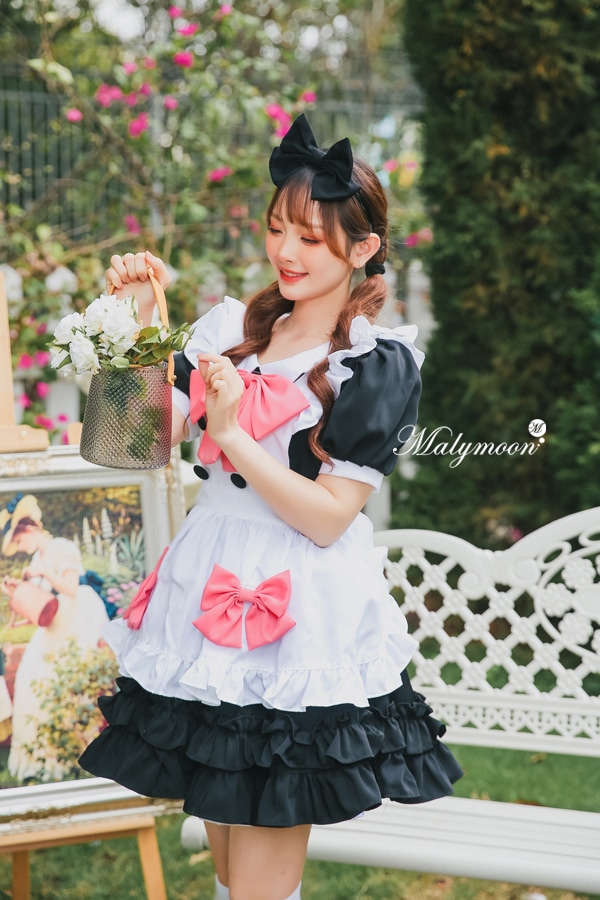 【取り寄せ】【レビュー投稿で白ニーハイプレゼント】完全受注オーダー高級メイド服《かわいいコスプレ3点セット》【odrm8155】