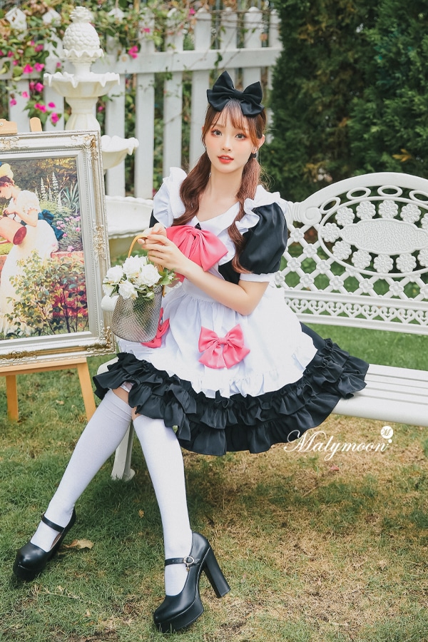 【取り寄せ】【レビュー投稿で白ニーハイプレゼント】完全受注オーダー高級メイド服《かわいいコスプレ3点セット》【odrm8155】