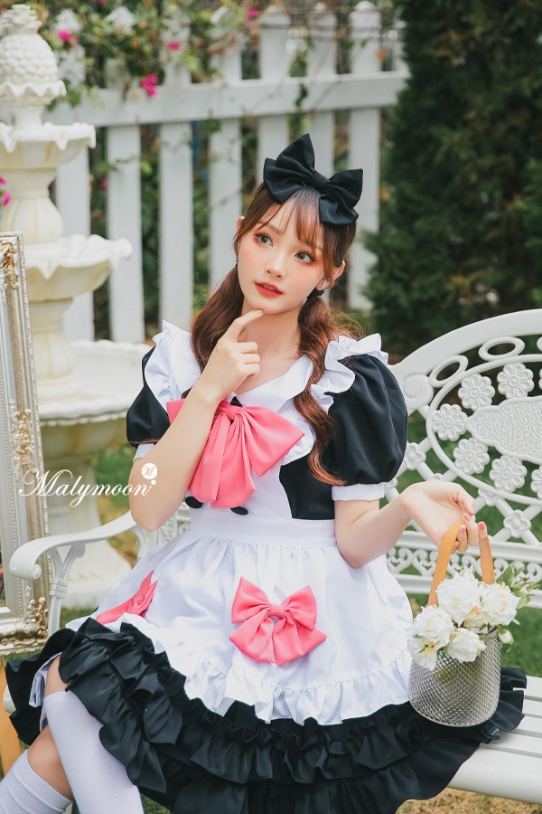 【取り寄せ】【レビュー投稿で白ニーハイプレゼント】完全受注オーダー高級メイド服《かわいいコスプレ3点セット》【odrm8155】