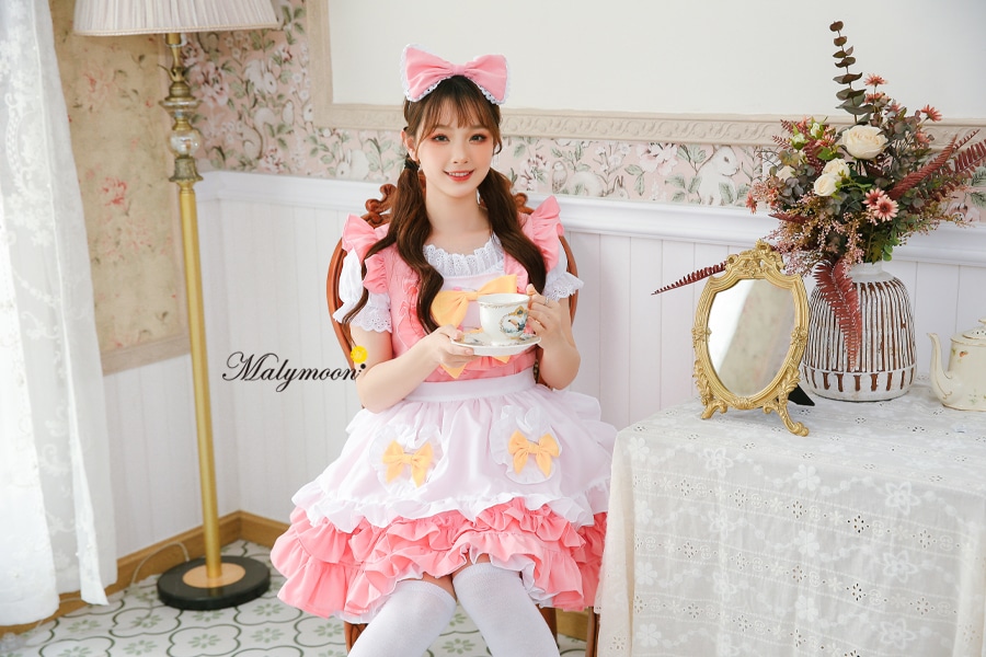 【取り寄せ】【レビュー投稿で白ニーハイプレゼント】完全受注オーダー高級メイド服《かわいいコスプレ3点セット》【odrm8157】