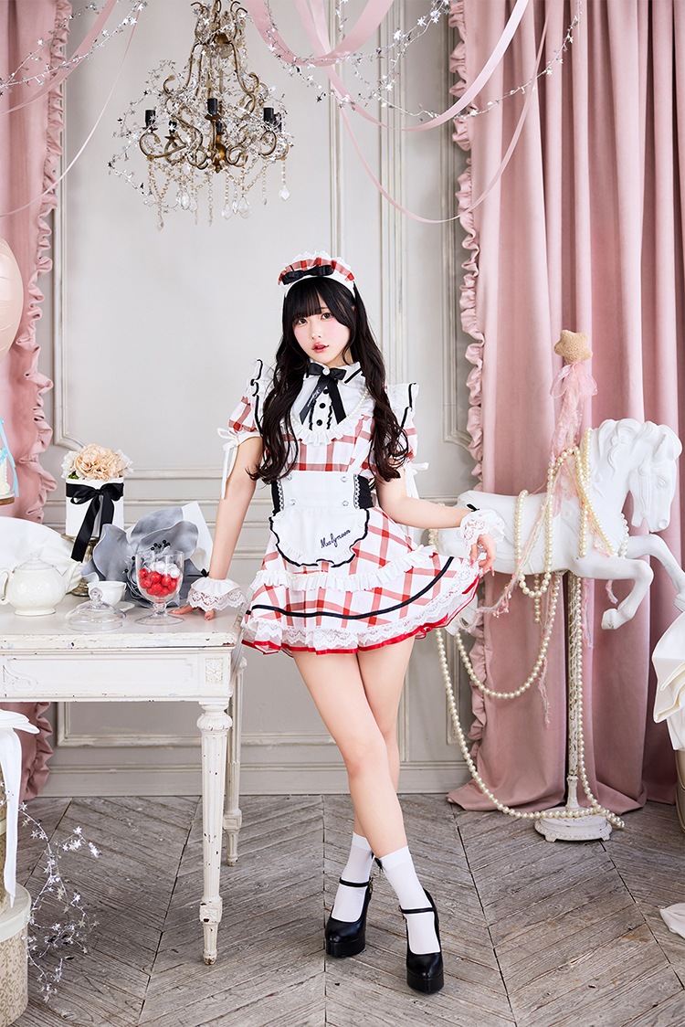 Malymoon★タグ付き★ 【きゅるりんってしてみて着用】メイドコスチューム 一部予約】【きゅるりんってしてみて着用】メイドコスチューム