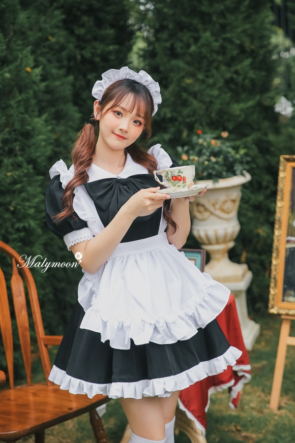 【取り寄せ】【レビュー投稿で白ニーハイプレゼント】完全受注オーダー高級メイド服《かわいいコスプレ3点セット》【odrm8160】