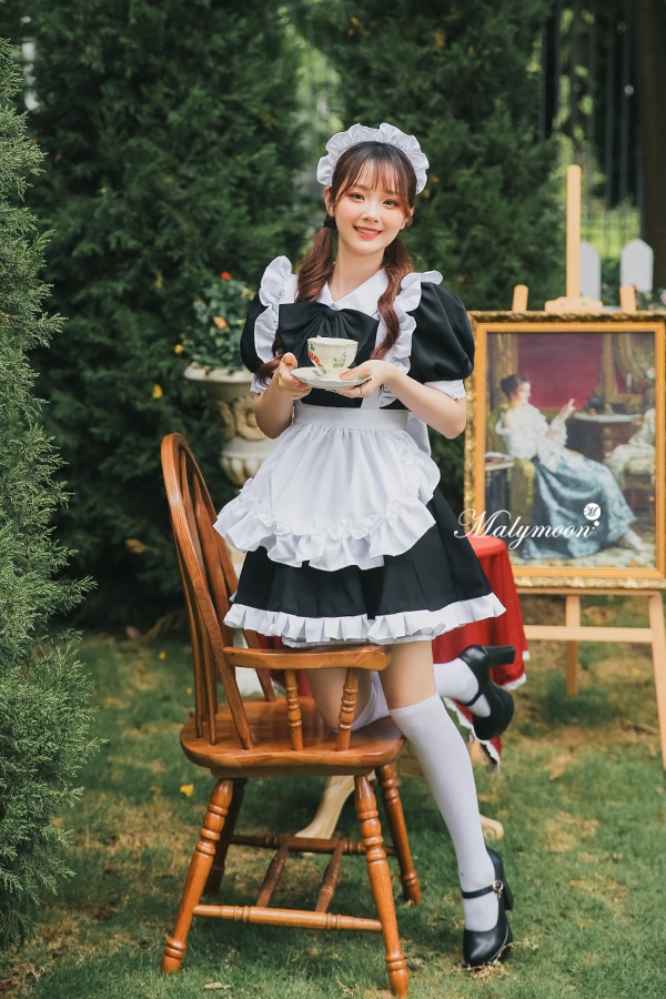 【取り寄せ】【レビュー投稿で白ニーハイプレゼント】完全受注オーダー高級メイド服《かわいいコスプレ3点セット》【odrm8160】