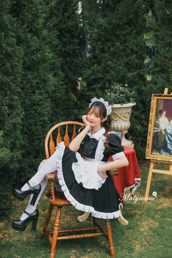 【取り寄せ】【レビュー投稿で白ニーハイプレゼント】完全受注オーダー高級メイド服《かわいいコスプレ3点セット》【odrm8160】