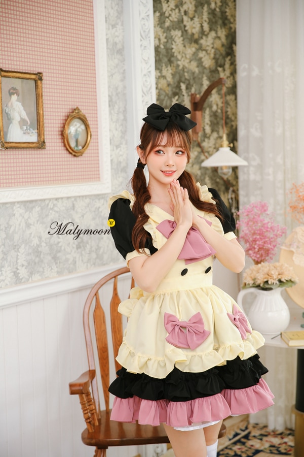 【取り寄せ】【レビュー投稿で白ニーハイプレゼント】完全受注オーダー高級メイド服《かわいいコスプレ3点セット》【odrm8161】