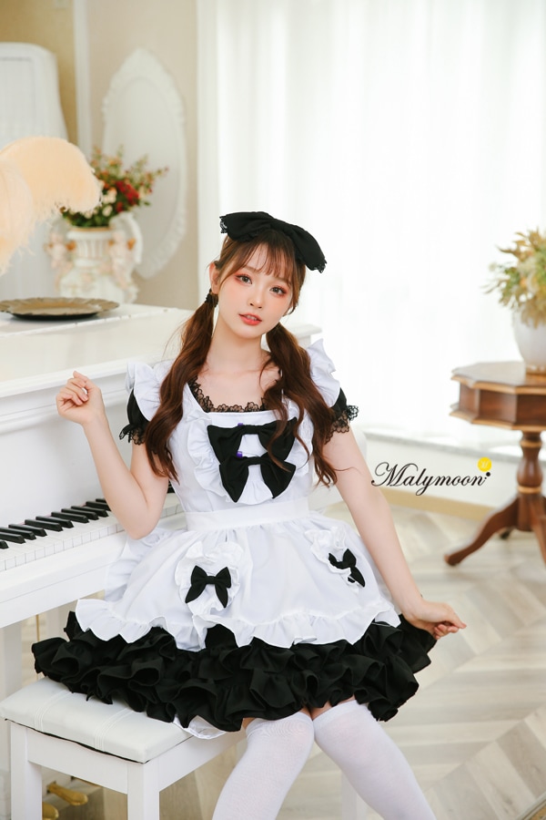 【取り寄せ】【レビュー投稿で白ニーハイプレゼント】完全受注オーダー高級メイド服《かわいいコスプレ3点セット》【odrm8162】