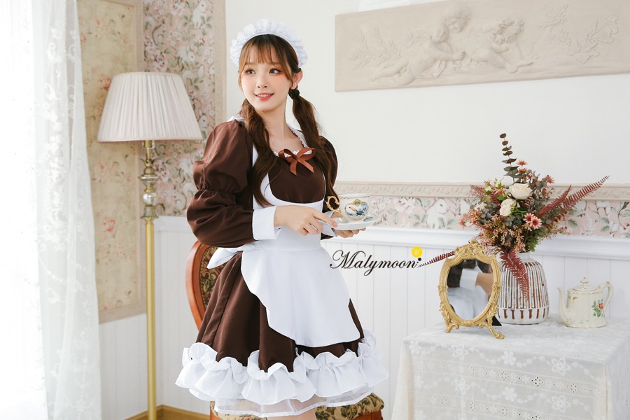 【取り寄せ】【レビュー投稿で白ニーハイプレゼント】完全受注オーダー高級メイド服《かわいいコスプレ3点セット》【odrm8163】