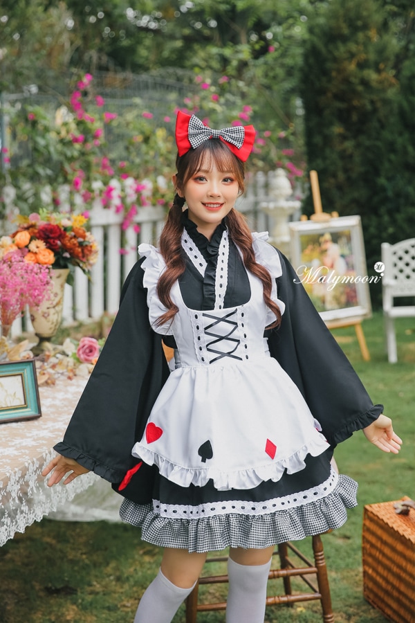 【取り寄せ】【レビュー投稿で白ニーハイプレゼント】完全受注オーダー高級メイド服《かわいいコスプレ4点セット》【odrm8165】