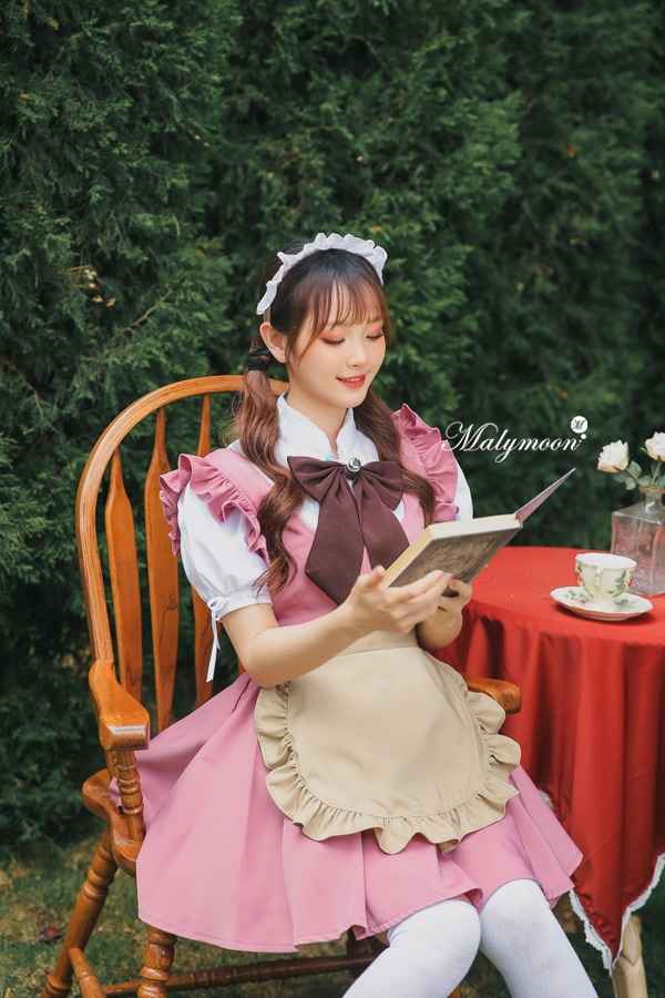 【取り寄せ】【レビュー投稿で白ニーハイプレゼント】完全受注オーダー高級メイド服5カラー《かわいいコスプレ3点セット》【odrm8151】