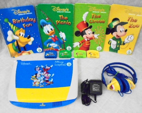 大量ディズニー英語教材テキストDVD,CD,ゲーム，カード、玩具，ミッキーマウス 大量ディズニー英語教材テキストDVD,CD,ゲーム，カード、玩具