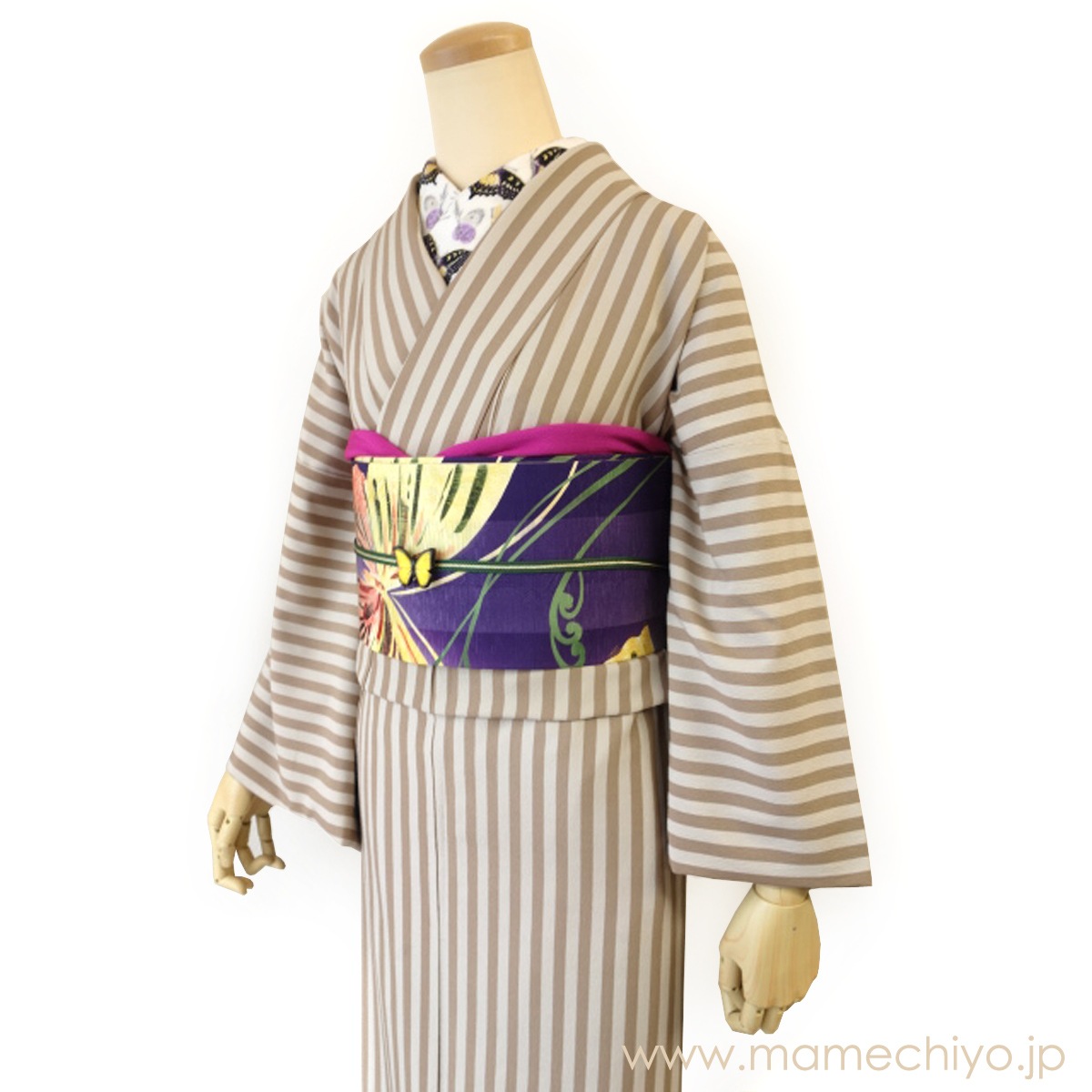 名古屋帯 蝶 蝶の刺繍開き名古屋帯