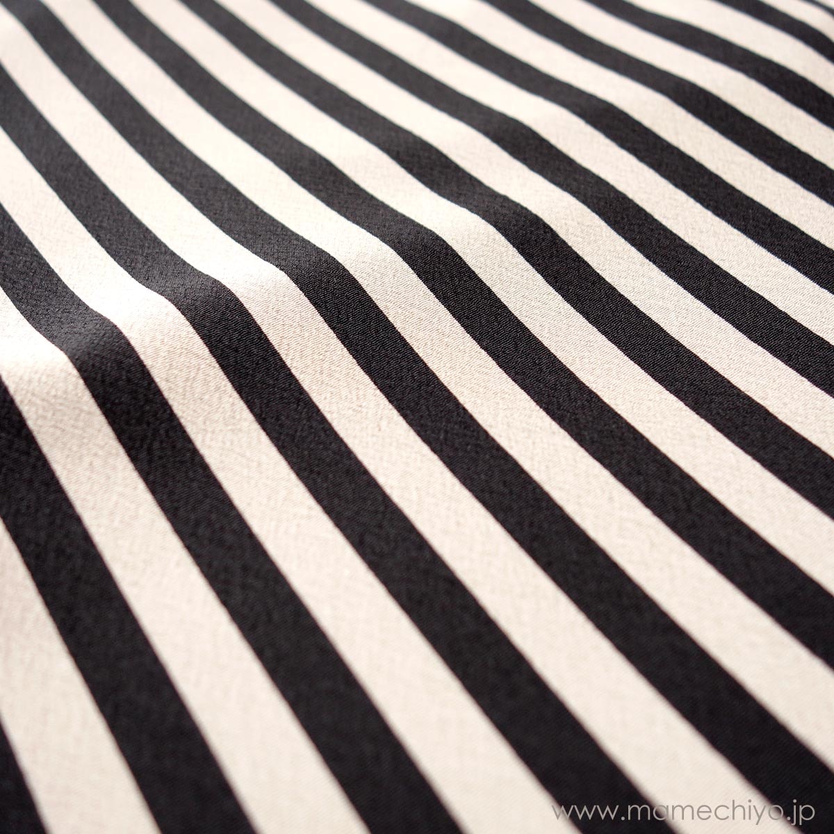 豆千代モダン キャンディストライプ セサミ 袷 Mサイズ 豆千代モダン キャンディストライプ セサミ 袷 Mサイズ