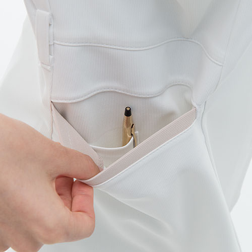 チュニック 白衣 LH-6272 ナガイレーベン Naway 半袖 看護師 ナース ナース服 レディース 女性用 医療用 ショート丈 短め 制服 ユニフォーム おしゃれ かわいい 可愛い 人気 病院 エステ サロン 前開き 無地 制菌 清潔